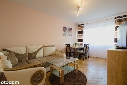 Do wynajęcia 2 pokoje w dobrym stanie, umeblowane, 1 piętro