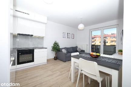 Duże 3 pokojowe mieszkanie z miejscem postojowym ul. Staszica