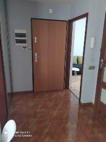 Pokój urządzony w centrum z tarasem na zamkniętym osiedlu.