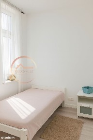 Centrum, 2 pokoje, kamienica 2 piętro