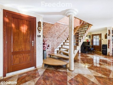 Dom z sauną, jacuzzi i widokiem na Dolinę Łyny