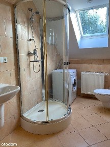 Wynajmę pokój z łazienką