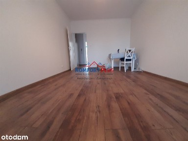 Koniuchy, cegła, 2-pokojowe z garażem, I-piętro