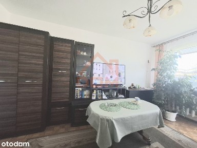 Na sprzedaż 4 - pokojowe mieszkanie