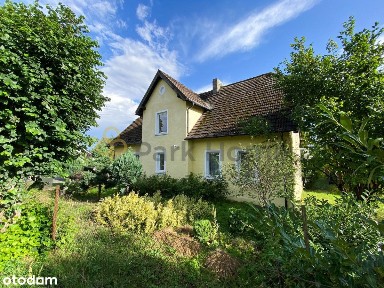 Urokliwa posesja w świetnej lokalizacji
