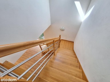 Dom wolnostojący, 4 pokoje, garaż, duża działka