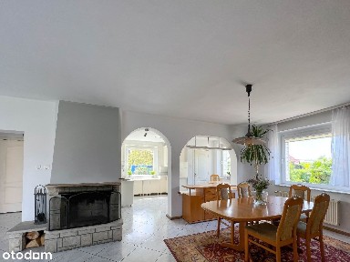 Dom wolnostojący z budynkiem usługowo-mieszkalnym!