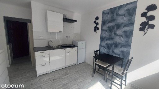 Mała kawalerka na spokojnym osiedlu do wynajęcia! | Żyrardów