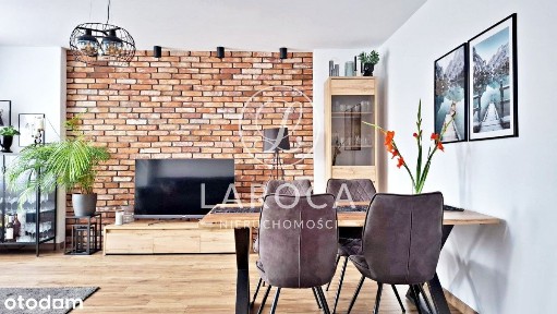 Rodzinny zadbany bliźniak na zielonym Os Brzezina