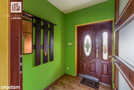 Przestronny dom z dużą działką Nowiny