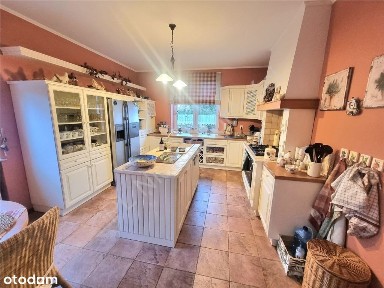 Dom z basenem, Kanie, super lokalizacja