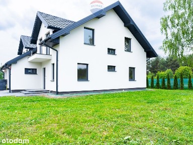 Połowa domu w pobliżu Kampinoskiego Parku Nar.