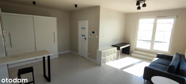 Wyjątkowa kawalerka 34m2+25m2 taras - garaż,komór