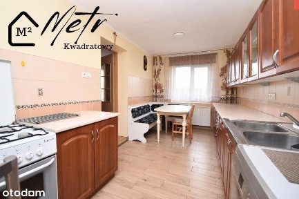 1/2 domku z działką garażem i pomieszczeniem gospodarczym