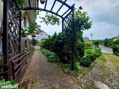 Dom w cichej okolicy Psary