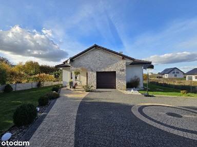 REZERWACJA,ul. Norwida- dom parterowy na działce 851 m²