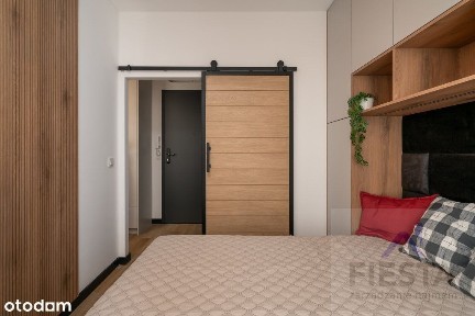 ul. Krakowska, Przedmieście Oławskie, Krzyki, Wrocław, dolnośląskie