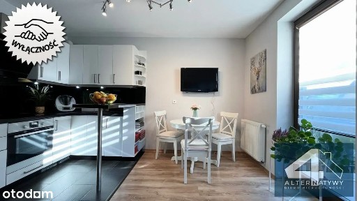 Urządzone i wyposażone mieszkanie z balkonem