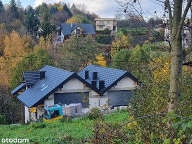 NOWOCZESNY BLIŹNIAK W PIĘKNEJ LOKALIZACJI - BRZOZÓWKA