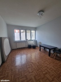 Przestronne mieszkanie w bloku - Centrum miasta!