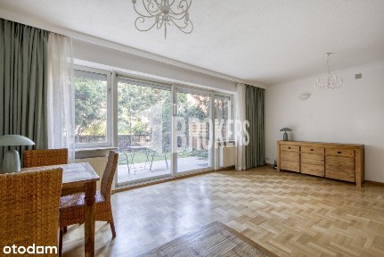 Komfortowy dom z ogrodem na strzeżonym osiedlu