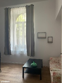 Kawalerka z antresolą na wynajem, 40 m2