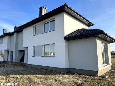 Dom na Rembelszczyźnie w pięknym otoczeniu natury