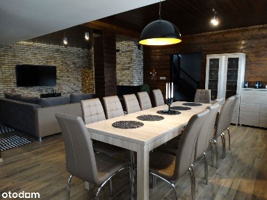 Dom wolnostojący blisko lasu