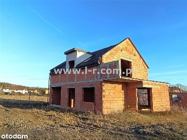 Przestronny Dom W Znakomitej Lokalizacji