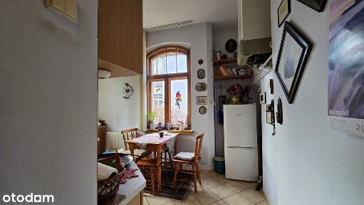 Willa poniemiecka w zabudowie bliźniaczej