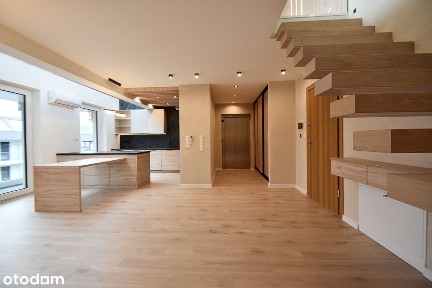 Luksusowy apartament dwupoziomowy z prywatną windą i ogromnym tarasem