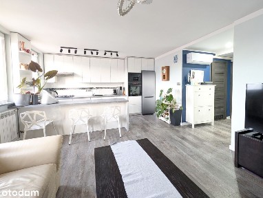 Mieszkanie po generalnym remoncie z widokiem na góry w centrum, meble