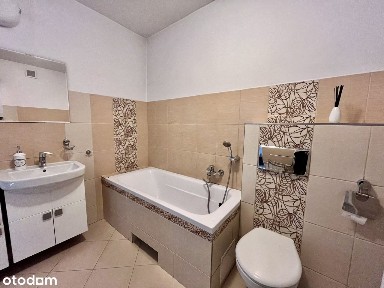 3-Pokojowe mieszkanie z potencjałem! Bez prowizji, I piętro 64 metry