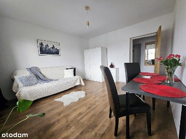 3 pok. Wrocław Krzyki Dworzec Główny balkon