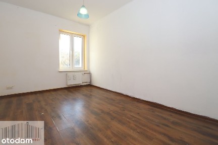 Blisko CKD, I piętro