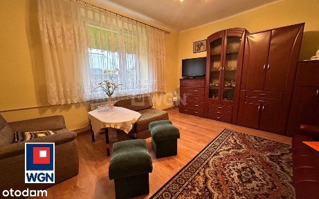 Stylowy, okazały dom w doskonałej lokalizacji w Pajęcznie.