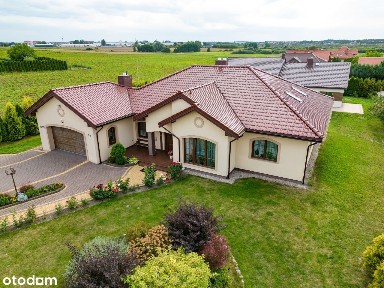 DUŻY DOM W ATRAKCYJNEJ CENIE