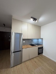 Kawalerka, 2 pokoje z osobną sypialnią i dużym tarasem