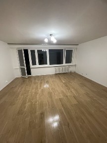 Na sprzedaż Mieszkanie 2-pokojowe.