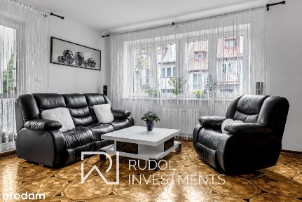 Dom blisko tętniącej Warszawy