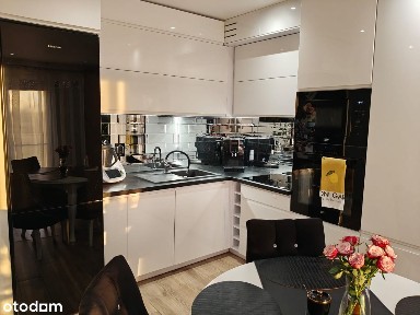 Przestronne 3-pokojowe mieszkanie z 2 balkonami