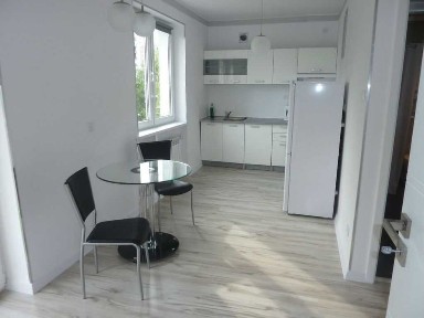 2 pokojowe mieszkanie z balkonem w centrum Piły