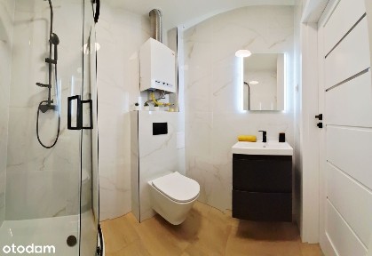 Komfortowe z balkonem po remoncie.