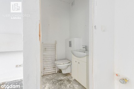 Centrum 300 m od plaży lokal użytkowy + mieszkanie