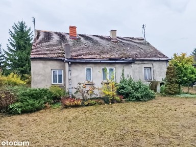 Przestronny dom z garażem w cichej okolicy w Biskupicach