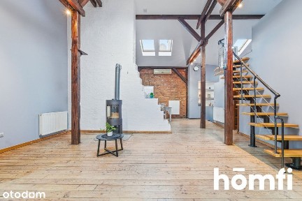 Mieszkanie na poddaszu z antresolą