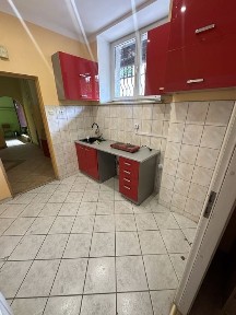 Wynajem kawalerka dlugoterminowo bez czynszu