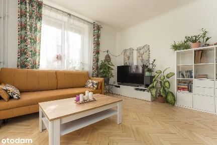 Praga Północ ul Brechta ⭐52,5 m2 2 pokoje + piwnica⭐ Metro