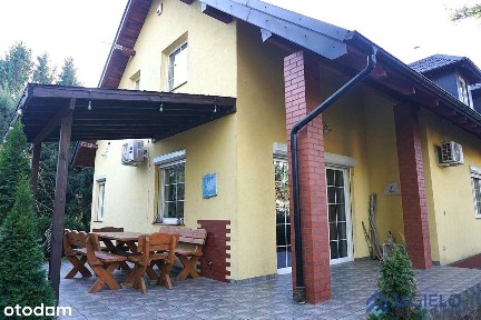 Uroczy dom do zamieszkania lub pod wynajem!