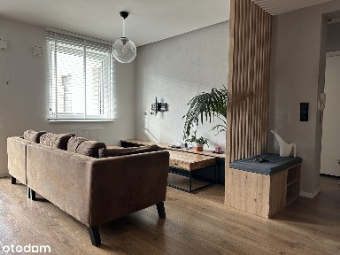 50m2 / 2 pokoje / Browary Wrocławskie / miejsce postojowe + komórka